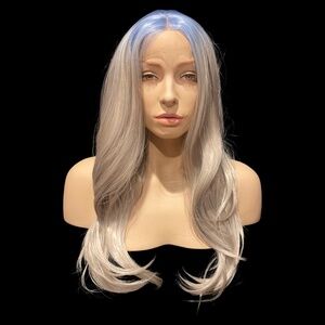 New wig Periwinkle To Gray 24" 295g  Includes Detangler Brush